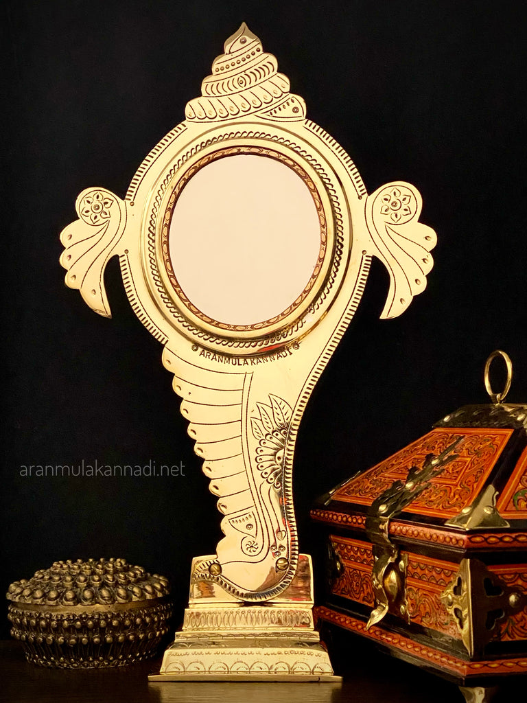 Aranmula Kannadi AM31153 – ARANMULA KANNADI