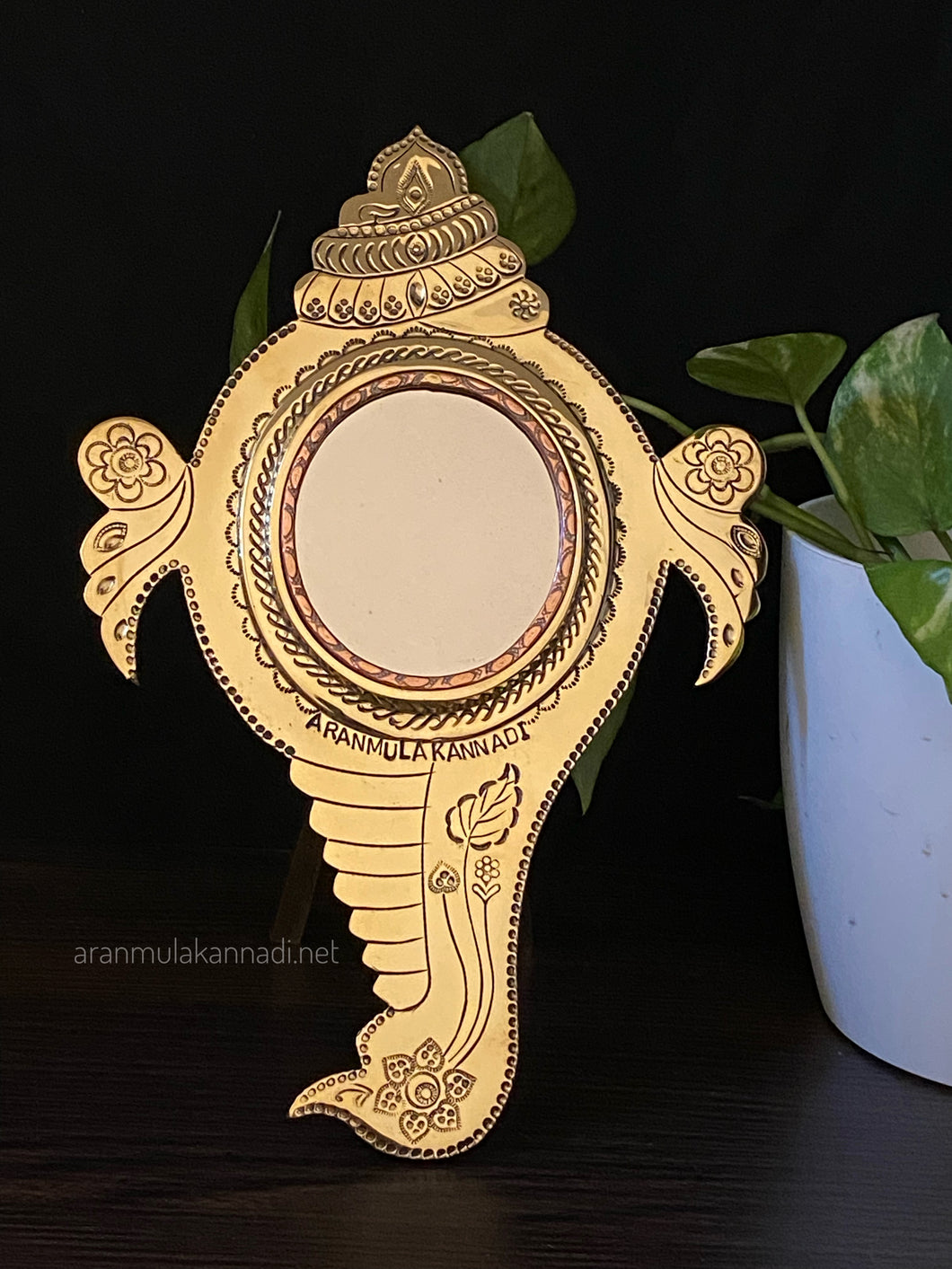 Aranmula Kannadi AM21134