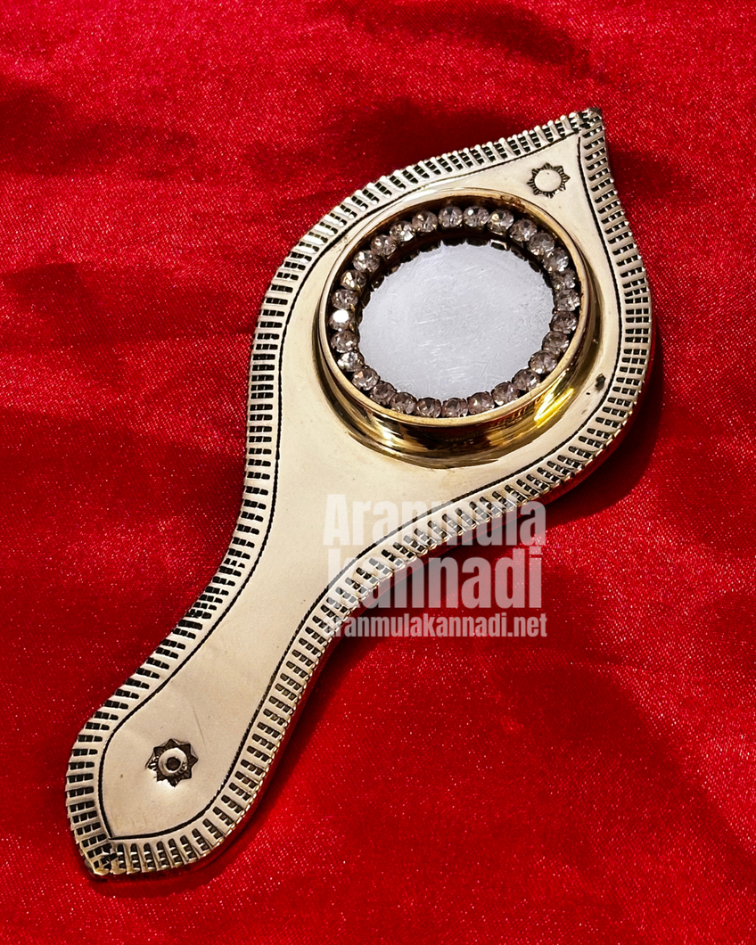 Aranmula Kannadi AM12301SR