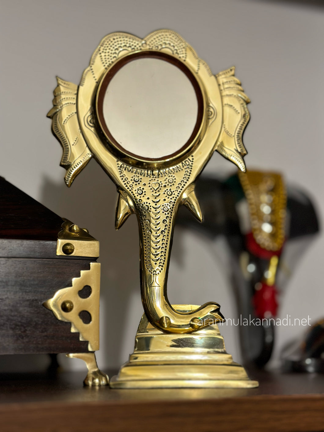 Aranmula Kannadi AM31361