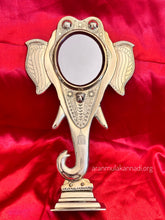 Aranmula Kannadi AM31357