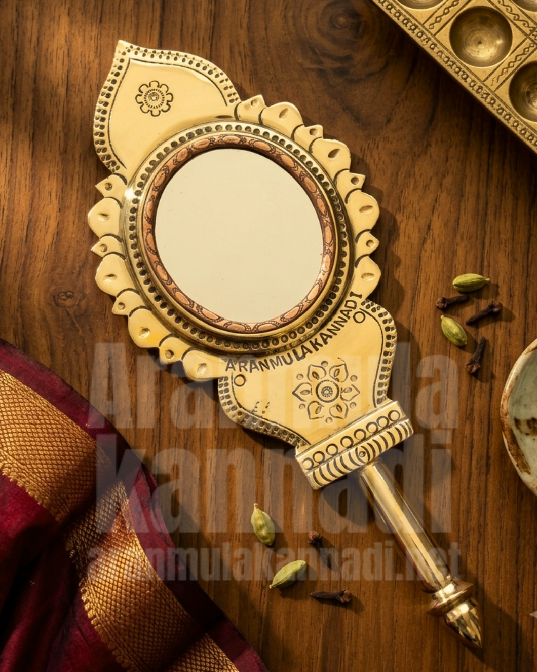 Aranmula Kannadi AM11207MR