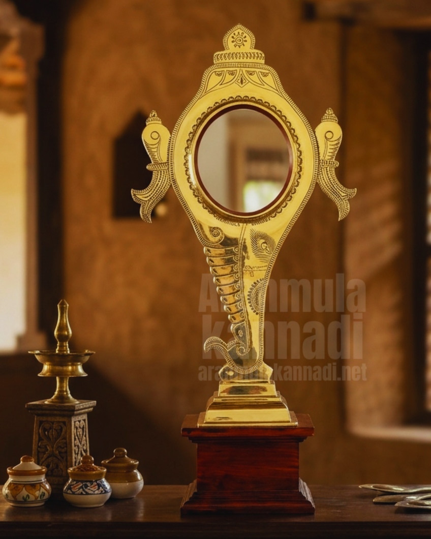 Aranmula Kannadi AM32105