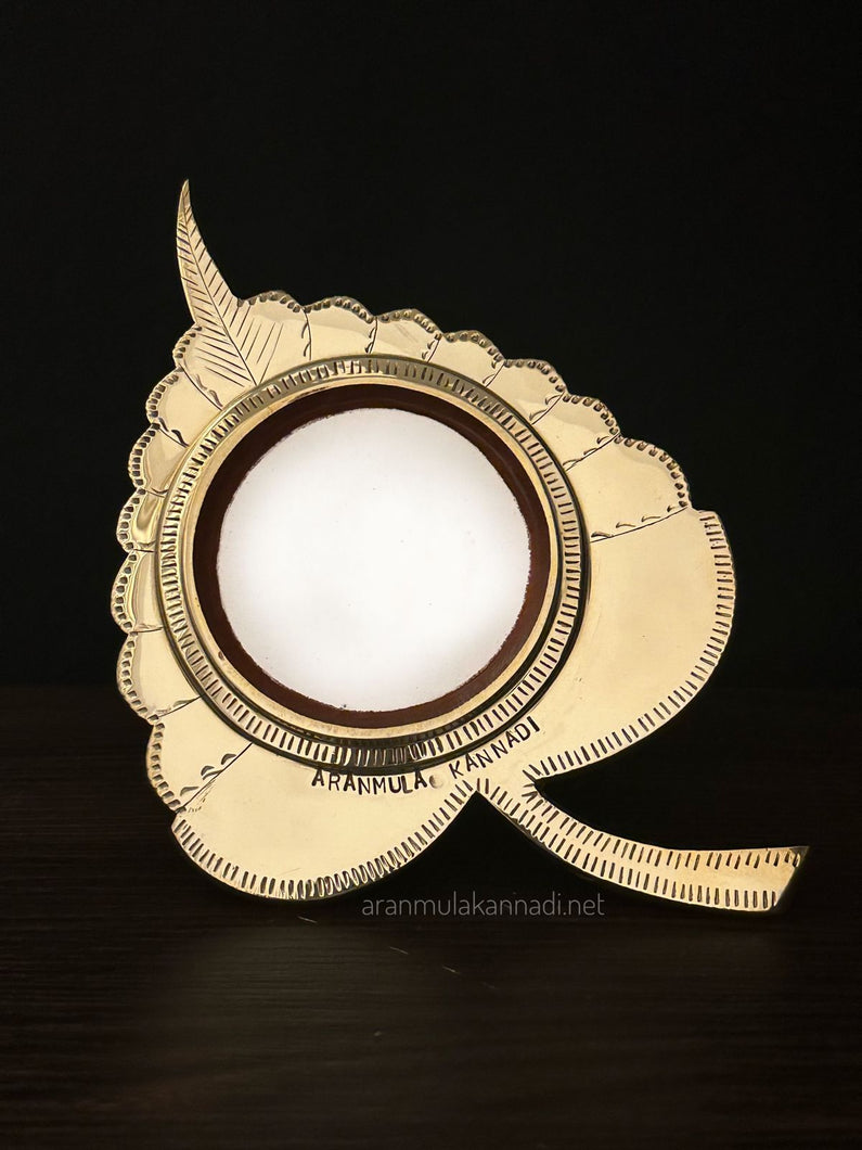 Aranmula Kannadi AM22102