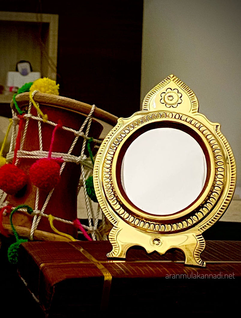 Aranmula Kannadi AMS2402