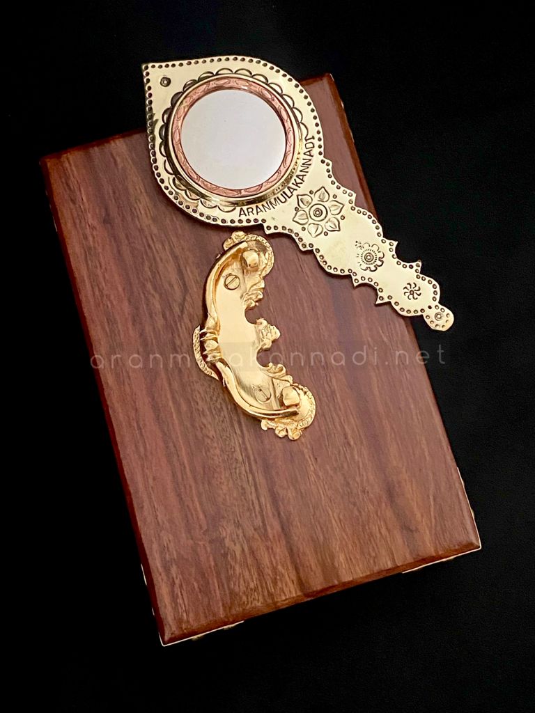 Aranmula Kannadi Gift Combo GC1204