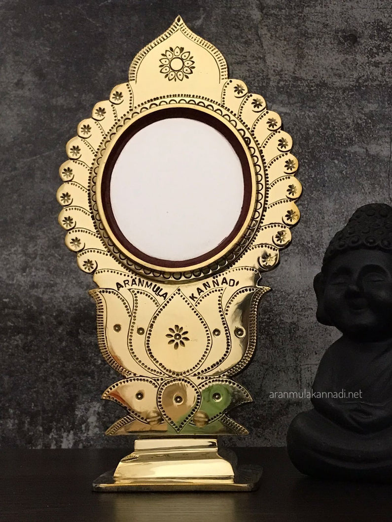 Aranmula Kannadi AM31304