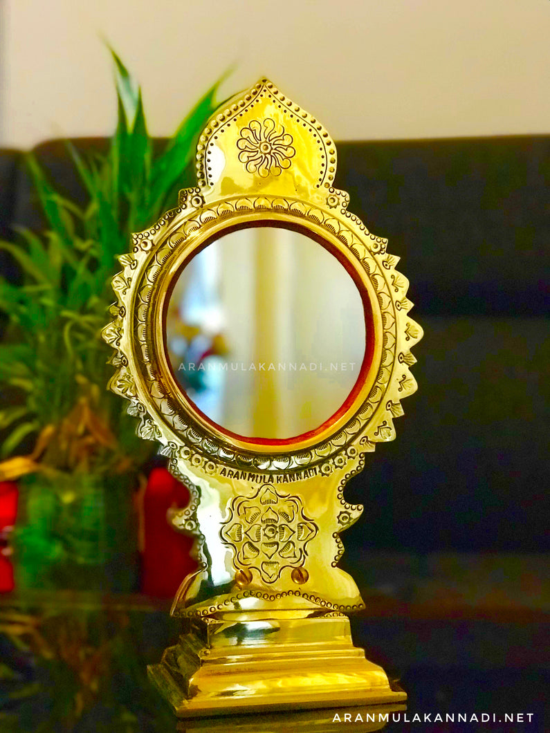 Aranmula Kannadi AM31545