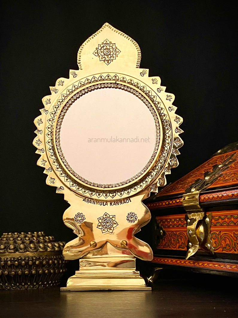 Aranmula Kannadi AM31546